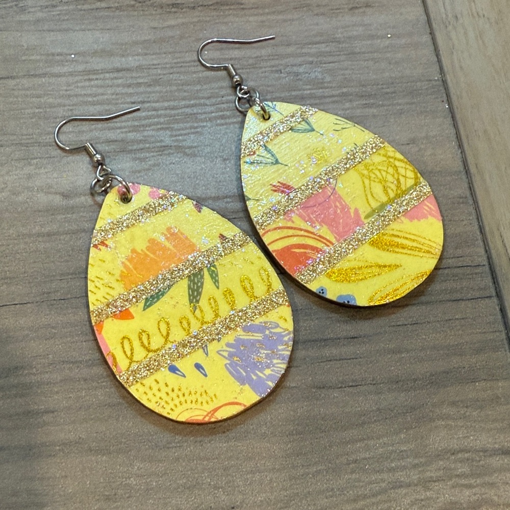 2/$15! New! Handmade Colorful Teardrop Earrings